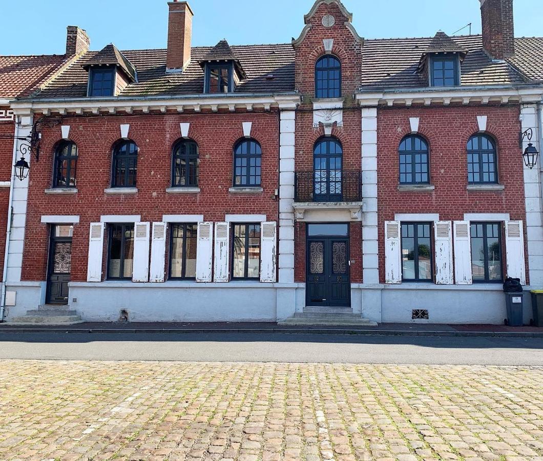 6 Place De La Detente Saint-Venant المظهر الخارجي الصورة